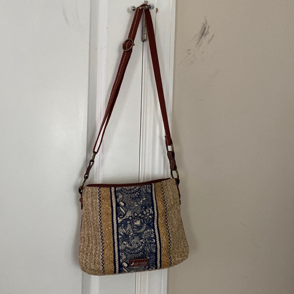 Crossbody purse